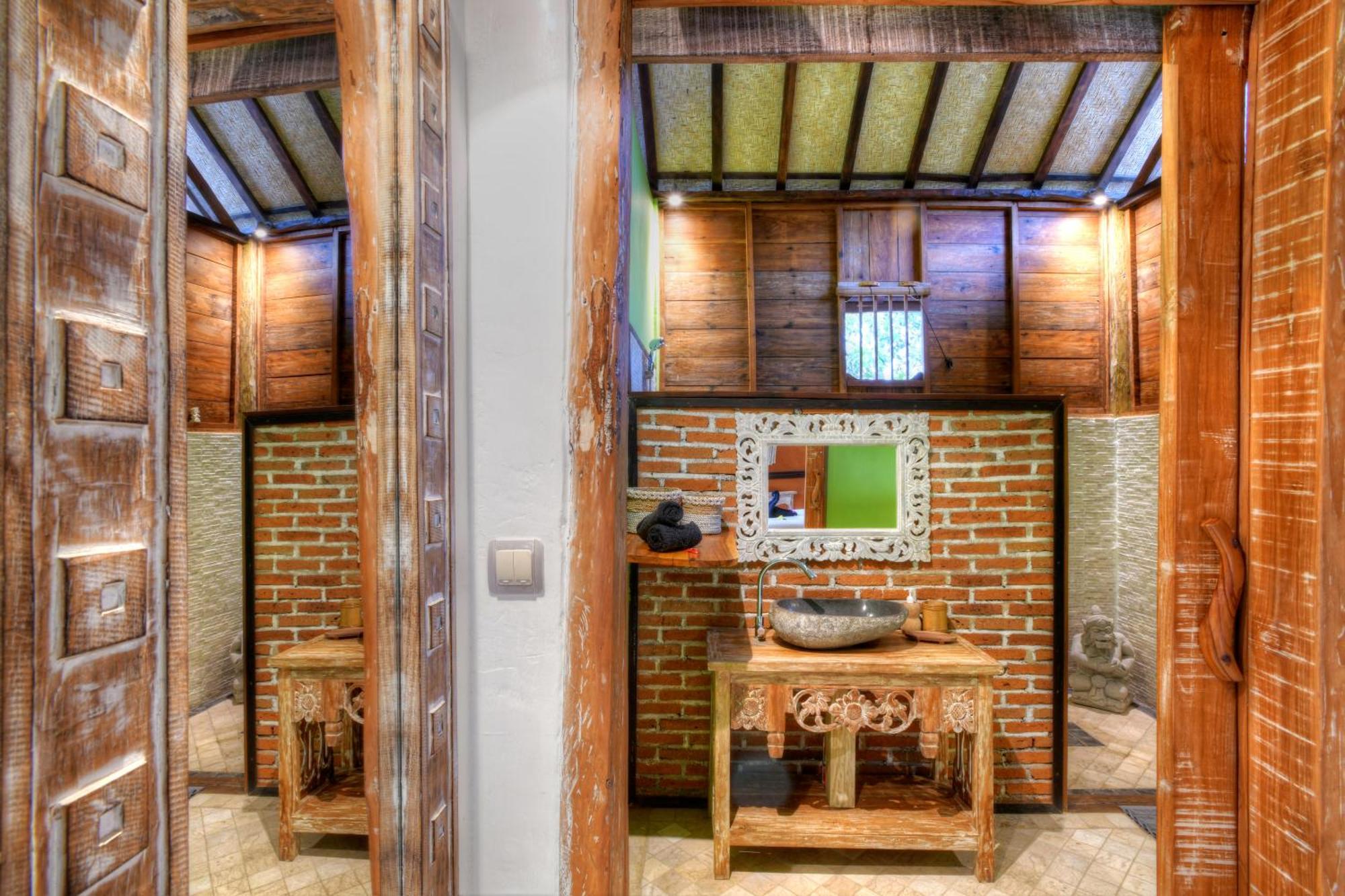 Villas Samalama Gili Air Exterior photo